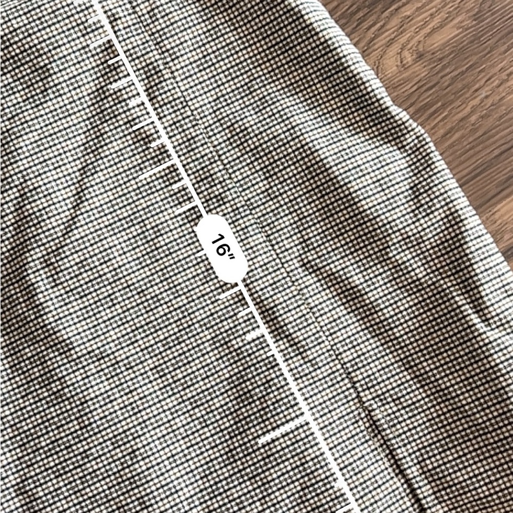 Shinestar plaid black white mini skirt - Picture 4 of 5